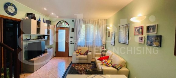 3 bedrooms House in Valsamoggia, Italy No. 325838 30