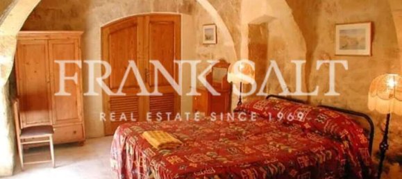 3 bedrooms Farm in Xewkija, Malta No. 5813 2