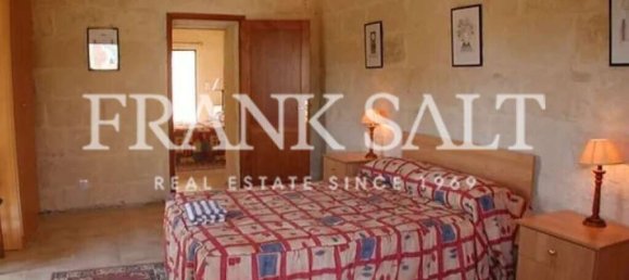 3 bedrooms Farm in Xewkija, Malta No. 5813 3