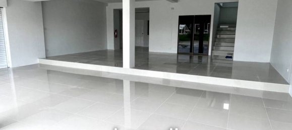 4 bedrooms Commercial property in Chiang Mai, Thailand No. 14114 2