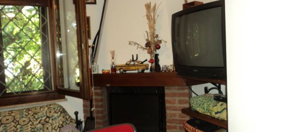 Villa de 5 habitaciónes en San Benedetto Po, Italy No. 176912 2