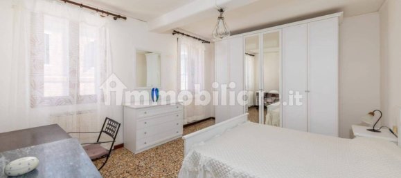 4 bedrooms Apartment in Venice, Italy No. 220671 3