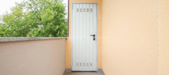 3-Zimmer Wohnung in Novara, Italy, Nr. 18702 11