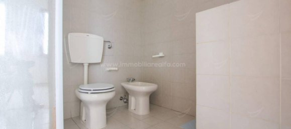 3-Zimmer Wohnung in Novara, Italy, Nr. 18702 13