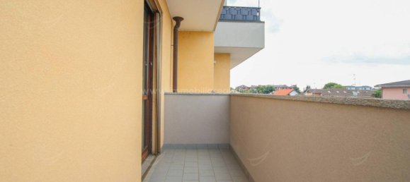 3-Zimmer Wohnung in Novara, Italy, Nr. 18702 26