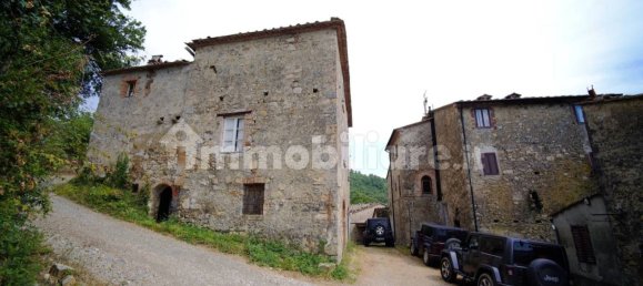 Дом с 10 спальнями в Монтьери, Италия № 267473 3