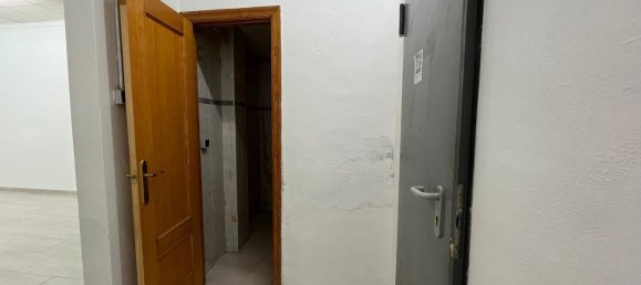Gewerbliche Immobilie in Alicante, Spain 32m², Nr. 188838 16