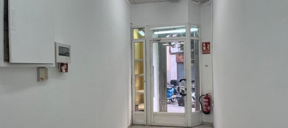 Gewerbliche Immobilie in Alicante, Spain 32m², Nr. 188838 19