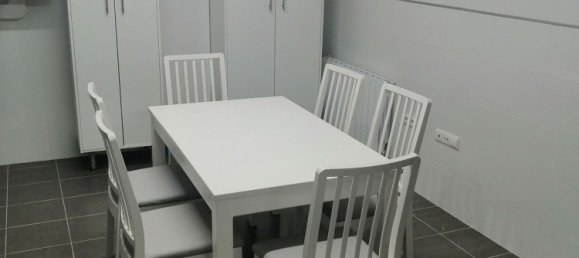 4 Schlafzimmer Wohnung in Valencia, Spain, Nr. 186958 8