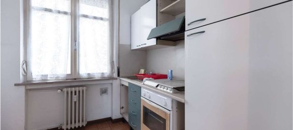 Apartamento de 3 dormitorios en Mantua, Italy No. 362229 6