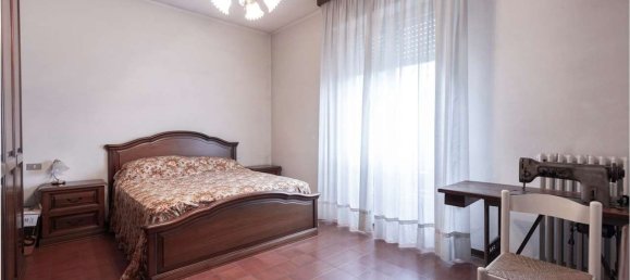 Apartamento de 3 dormitorios en Mantua, Italy No. 362229 7