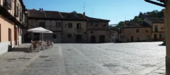 Gewerbliche Immobilie in Segovia, Spain 475m², Nr. 28650 21