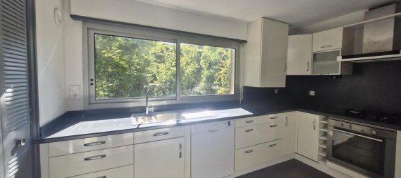 3 bedrooms Apartment in Evreux, France No. 354117 3