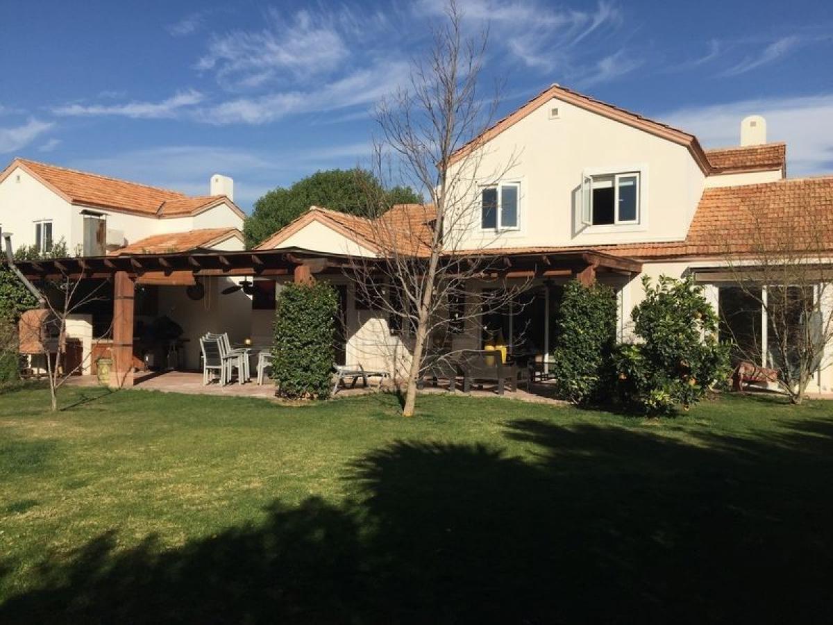 Casa de 4 dormitorios en Chacabuco, Chile No. 2179