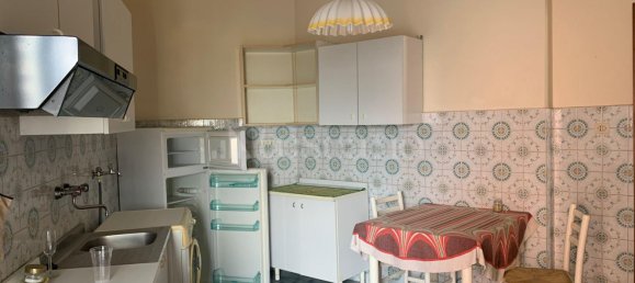 5-Zimmer Wohnung in Catanzaro, Italy, Nr. 278988 9