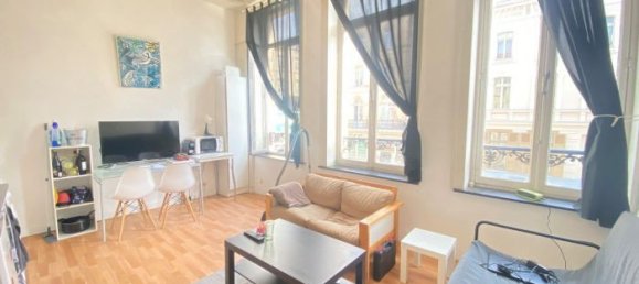 1 chambre Bâtiment à Lille, France No. 87190 5