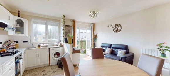 1 bedroom Apartment in Montfermeil, France No. 363969 4