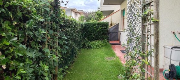 Apartamento T2 em Massa, Italy N.º 357060 20