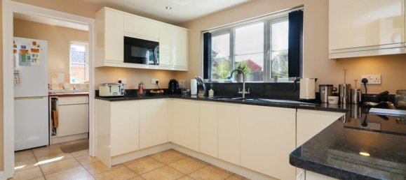 4 bedrooms House in Bridgwater, United Kingdom No. 13569 12