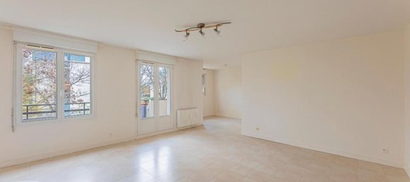 2 bedrooms Apartment in Chambray-les-Tours, France No. 158951 2