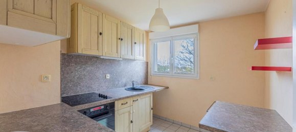 2 bedrooms Apartment in Chambray-les-Tours, France No. 158951 8