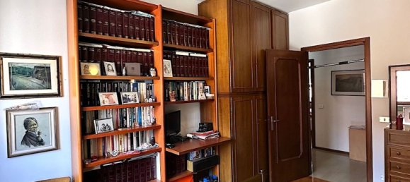 3 bedrooms Apartment in Udine, Italy No. 316024 10