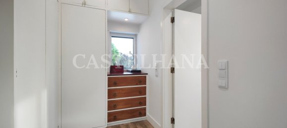 6 bedrooms Villa in Cascais, Portugal No. 112995 16