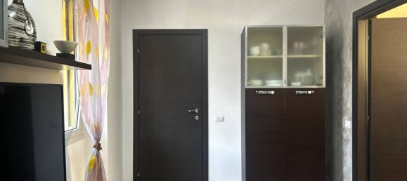 3 chambres Appartement à Seveso, Italy No. 378436 5