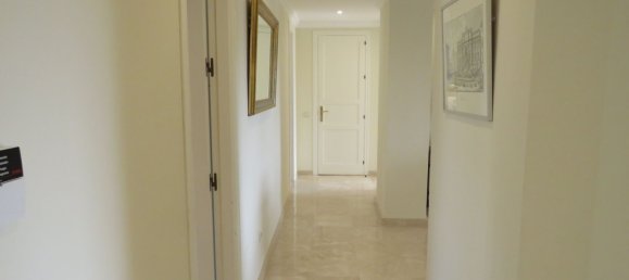 3 bedrooms Apartment in Marbella, Spain No. 134198 36