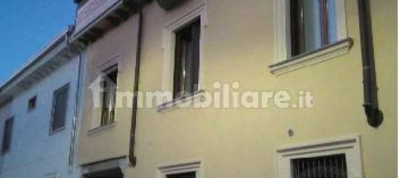 3 bedrooms Apartment in Parabiago, Italy No. 371043 2