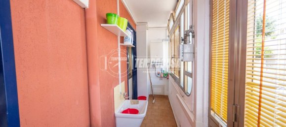 3 rooms Apartment in Messina, Italy No. 290524 3