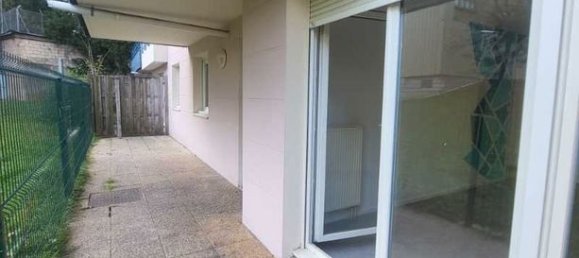 Apartamento de 2 dormitorios en Besancon, France No. 358922 7