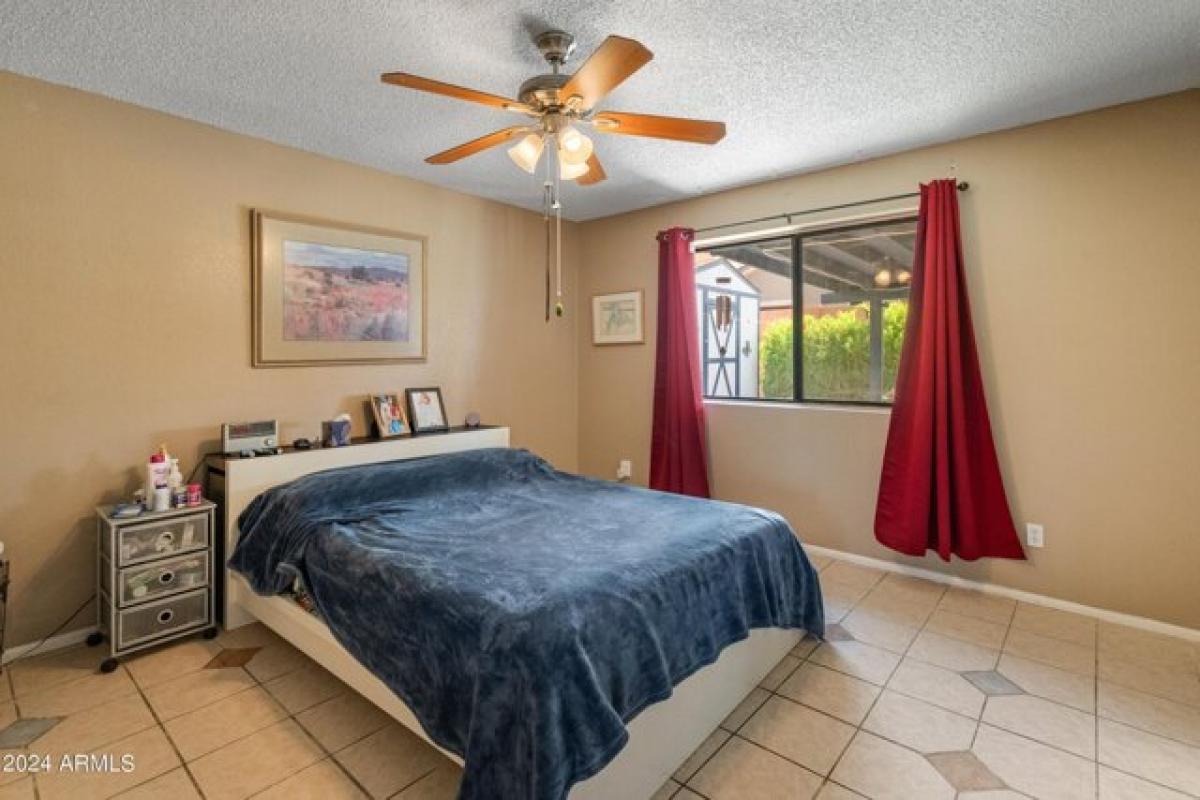 Casa de 4 dormitorios en Glendale, USA No. 339767