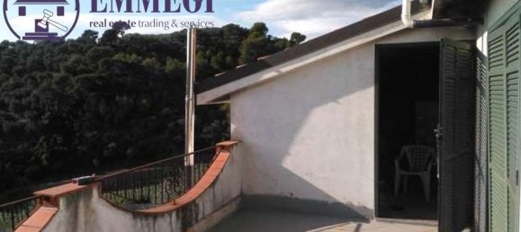 Вилла с 12 комнатами в Диано Кастелло, Италия № 238398 3