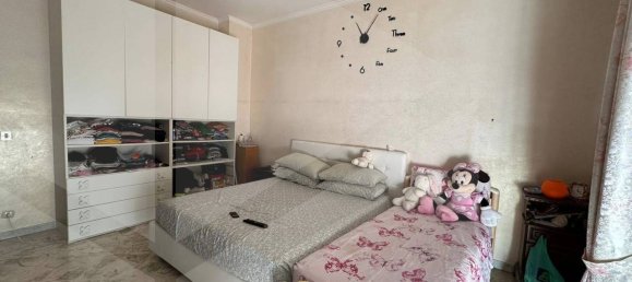 Apartamento de 5 habitaciónes en Bari, Italy No. 29102 15