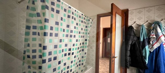 Apartamento de 5 habitaciónes en Bari, Italy No. 29102 18