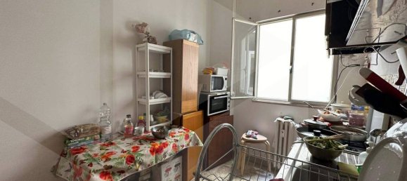 Apartamento de 5 habitaciónes en Bari, Italy No. 29102 35