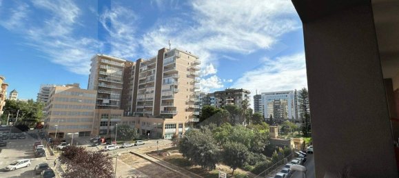 Apartamento de 5 habitaciónes en Bari, Italy No. 29102 7