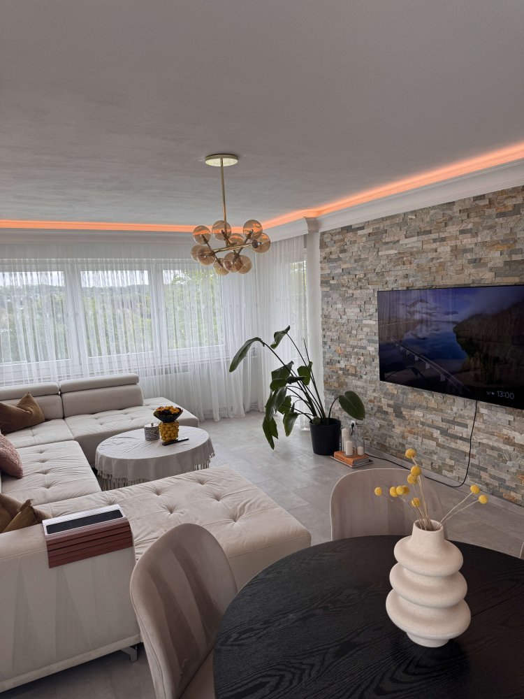 Apartamento de 3 habitaciónes en Rhein-Erft, Germany No. 317428