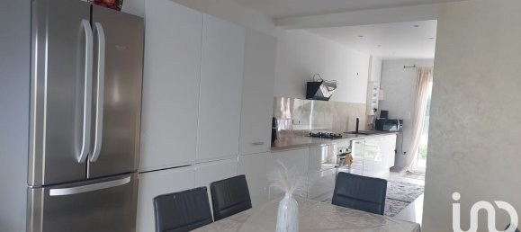 Дом с 5 спальнями в Питивье, Франция № 241815 11