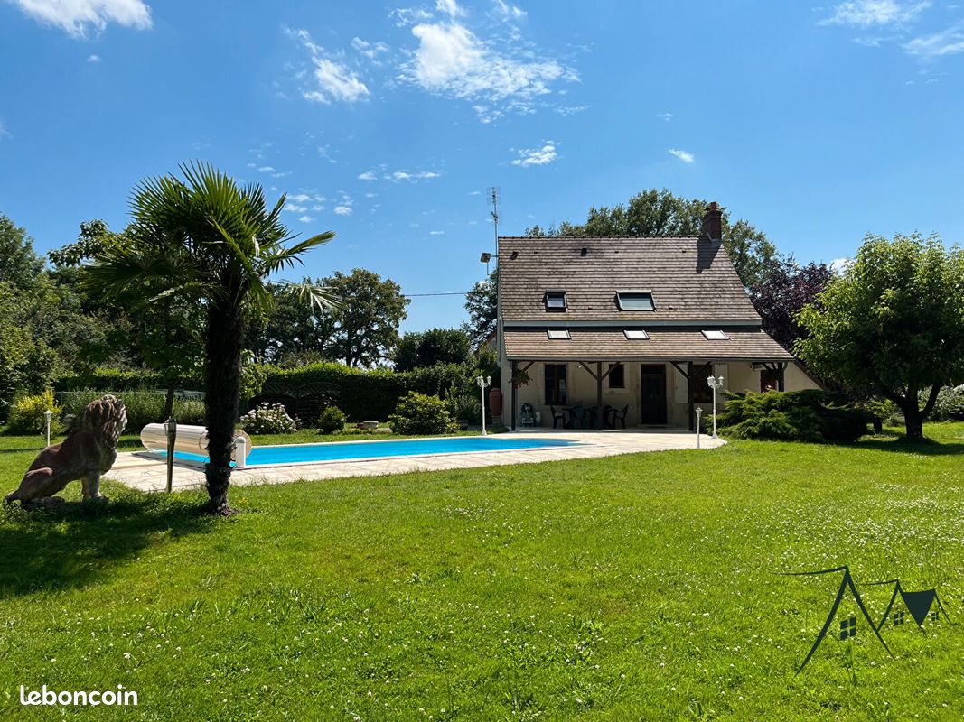 3 Schlafzimmer Haus in Saint-Amand-Montrond, France, Nr. 260159