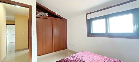 2 Schlafzimmer Wohnung in Ribeira, Spain, Nr. 112102 13