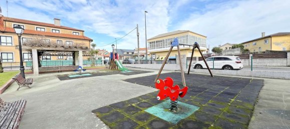 2 Schlafzimmer Wohnung in Ribeira, Spain, Nr. 112102 33