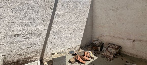 2 bedrooms House in Alcamo, Italy No. 332757 8