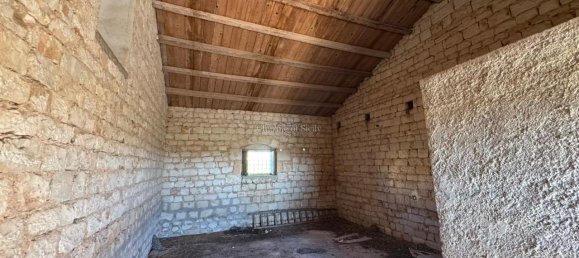 Дом с 4 комнатами в Модика, Италия № 236482 25