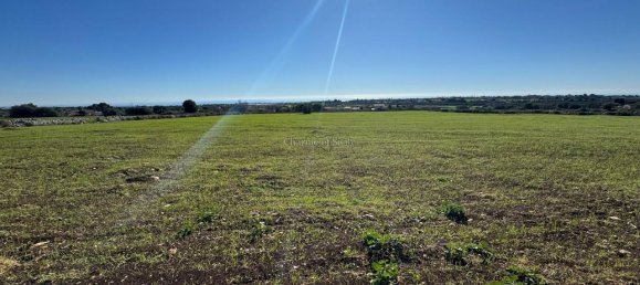 Дом с 4 комнатами в Модика, Италия № 236482 32