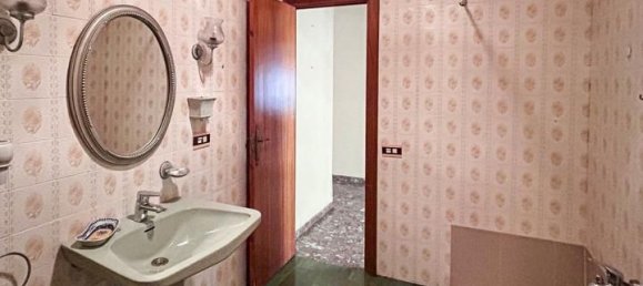 3 غرف نوم منزل في Chartered Community of Navarre, Spain رقم 125130 41