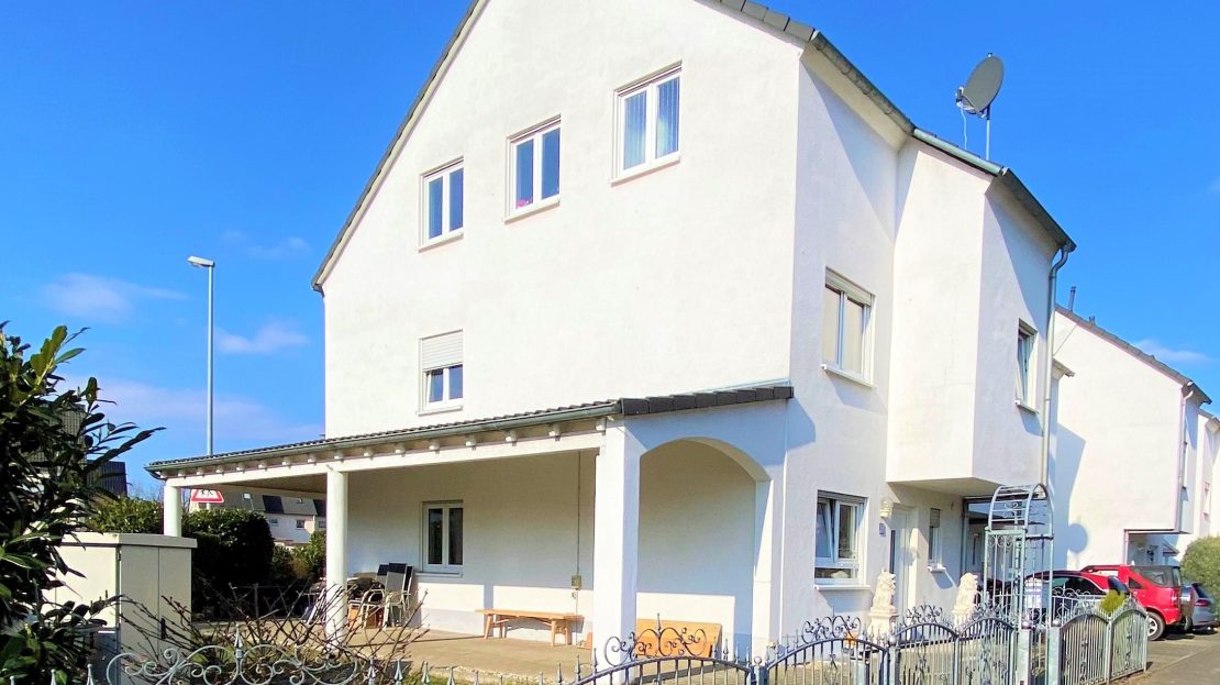 3 bedrooms House in Main-Taunus, Germany No. 143112
