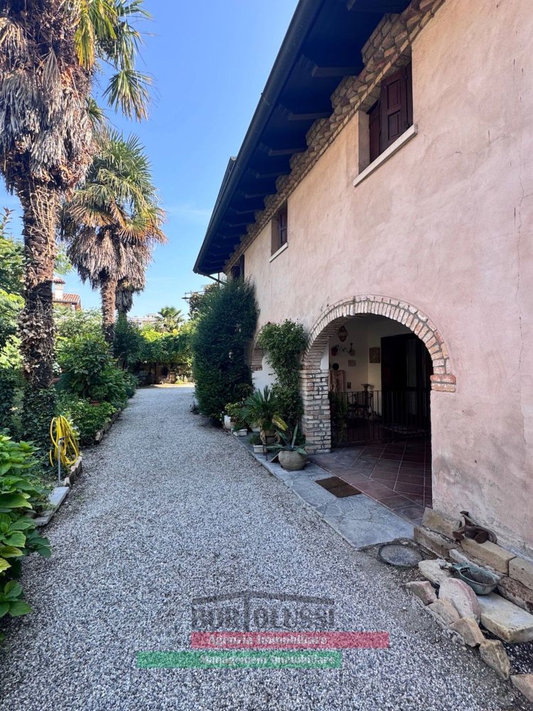 Casa T4 em Portogruaro, Italy N.º 319747