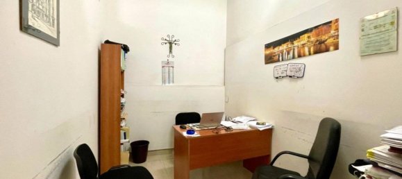 3 rooms Commercial property in Brusciano, Italy No. 121499 5